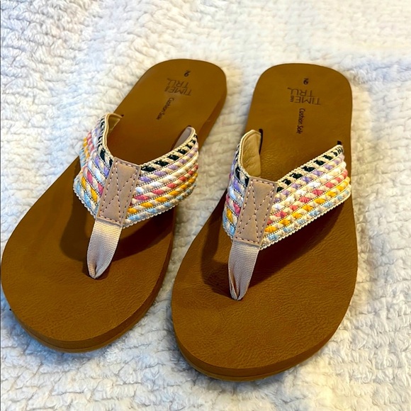Time and Tru Shoes - Time and Tru Women's Multicolor Flip Flop Sandal Size 9 Soft EVA Footbed